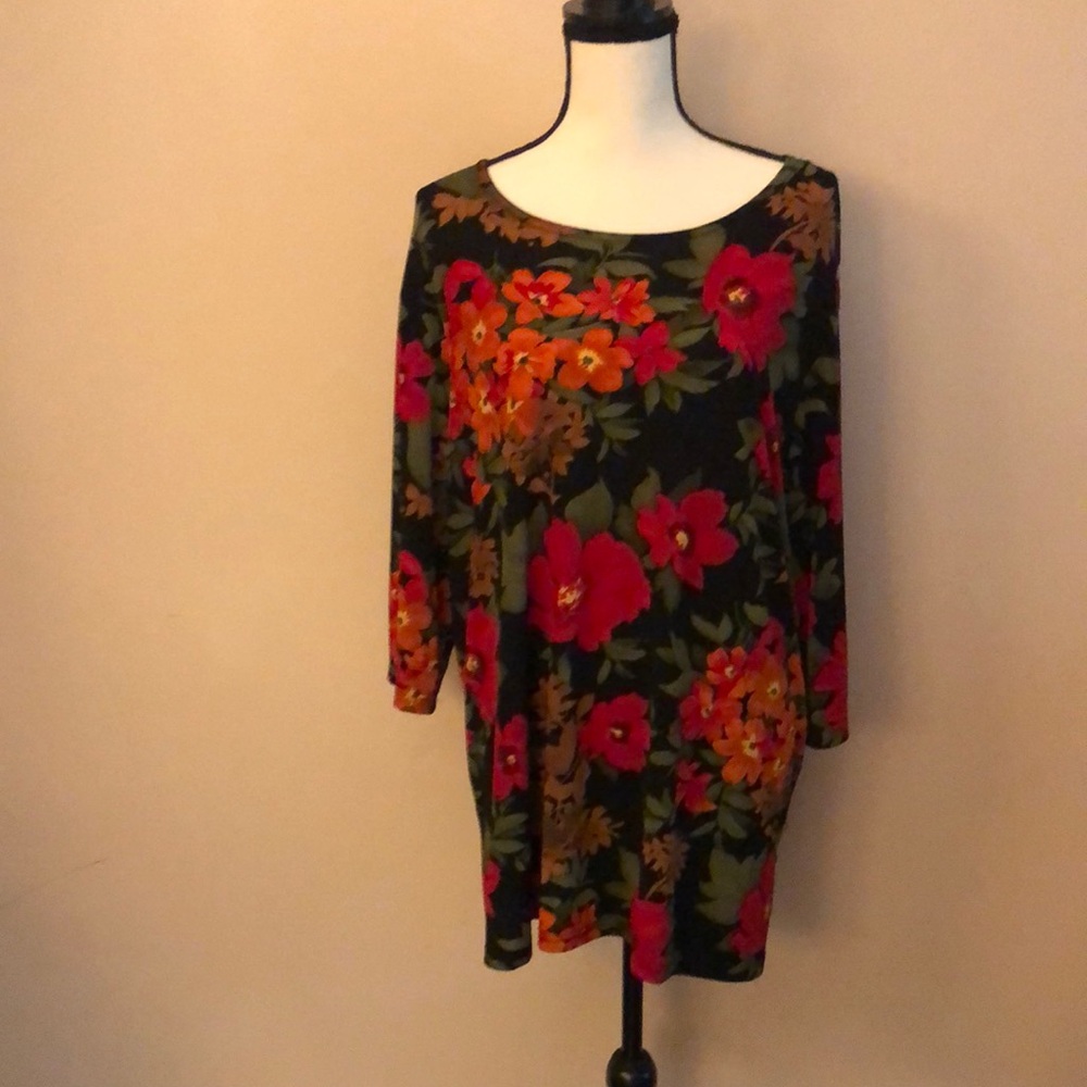 Floral Print Women's Blouse - Red and Black
